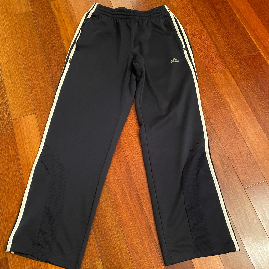 Adidas Men's Warm Up Track Pants Navy Blue Men’s Size Small.